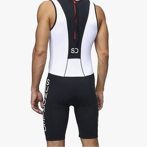 SUNDRIED Black and White Triathlon Suit NWOT